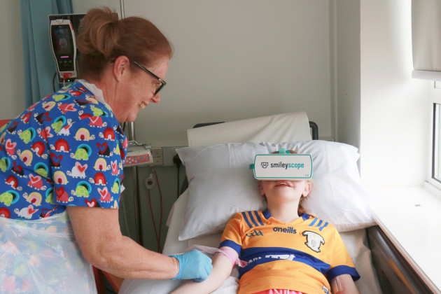 Virtual Reality Goggles supporting children at University Hospital Galway